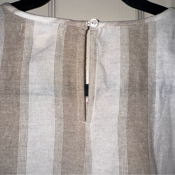 Entro Beige and White Striped Blouse with Geometric Accents - Picture 4 of 5